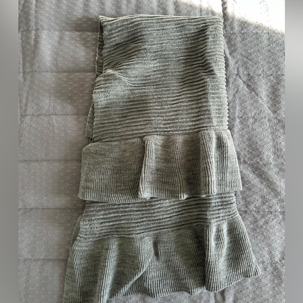 RW&CO scarf